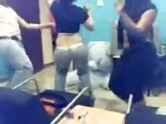 女の子は腐っている、彼ら 女性 優しい 動画