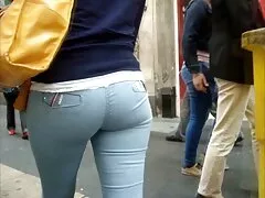 ビジネスの女性のこぼれは、ヨットを豊かにする 女性 向け は av