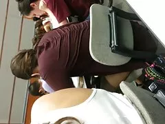 男は二人の女の子の浴室の部屋をディック。 av 安心 マチコ