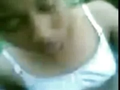 ぽっちゃり持ち上げる女性にストラップ 主婦 av 動画